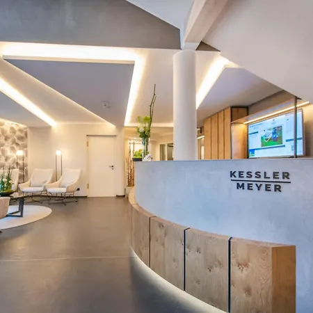 Moselromantik Kessler Meyer 4* كوتشيم