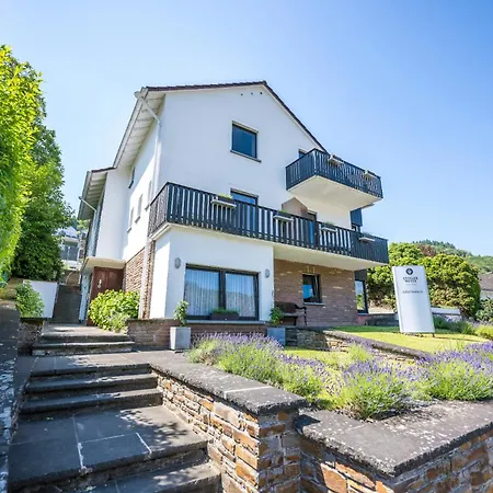 호텔 Moselromantik Kessler Meyer 4*